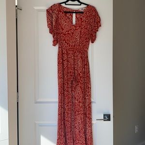 Maxi “skort” outfit